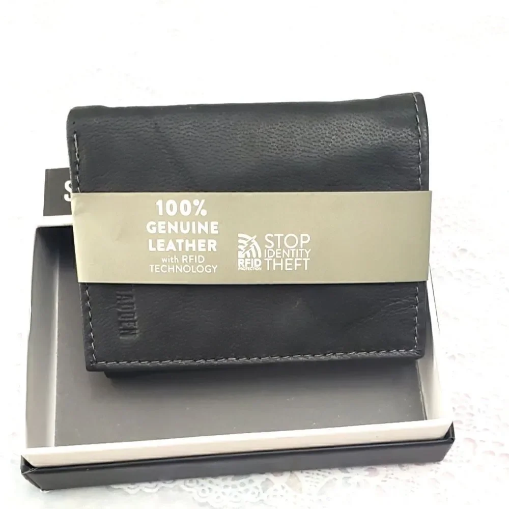 Steve Madden nib steve